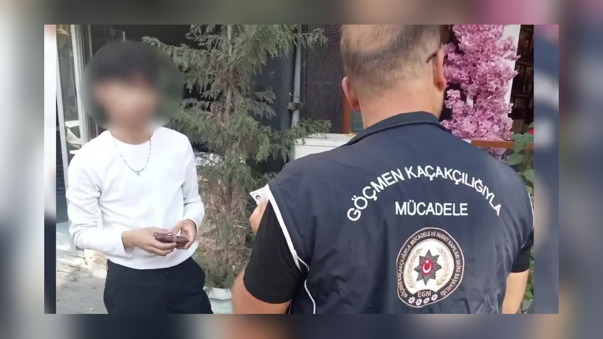 İçişleri Bakanı Yerlikaya: 572 düzensiz göçmen yakalandı