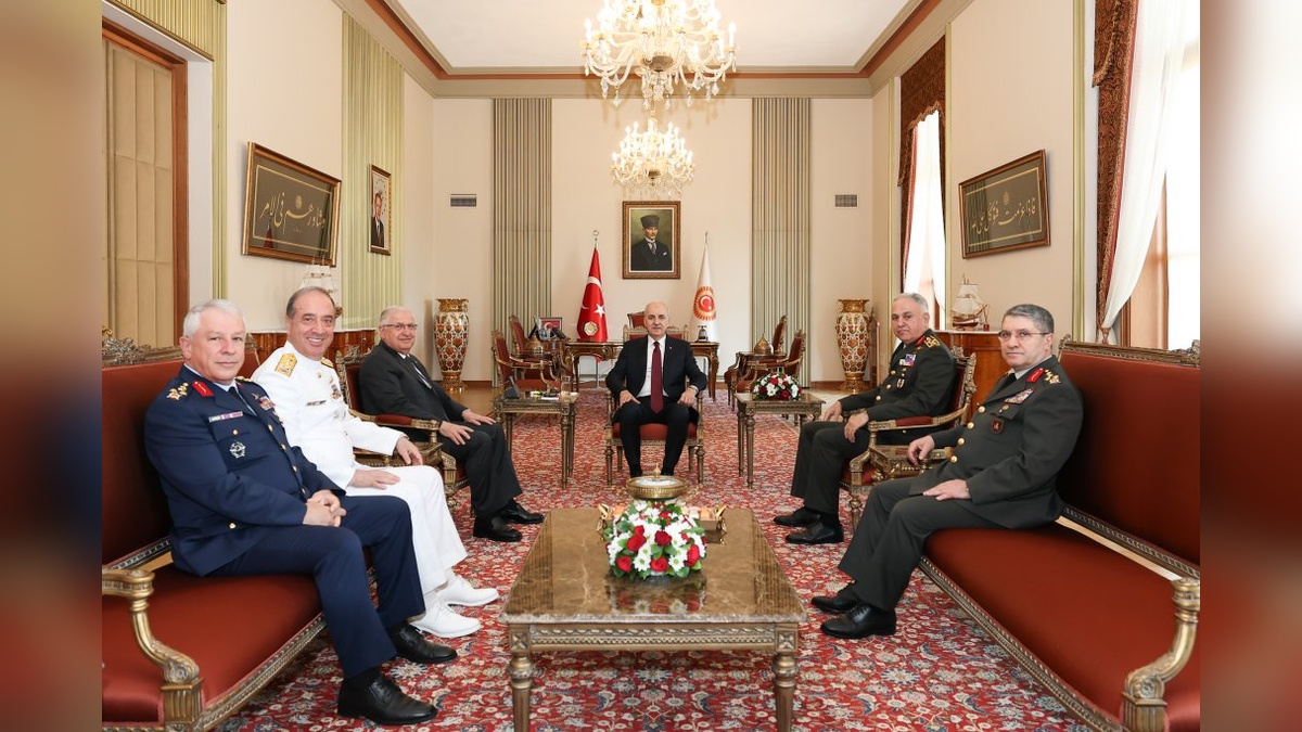 TBMM Başkanı Kurtulmuş, Milli Savunma Bakanı Güler ve Genelkurmay Başkanı Gürak'ı kabul etti