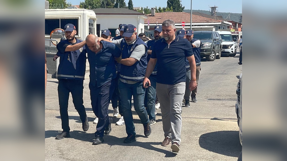 Gaziantep'te 3 milyon TL'lik soygun: 6 şüpheli adliyeye sevk edildi
