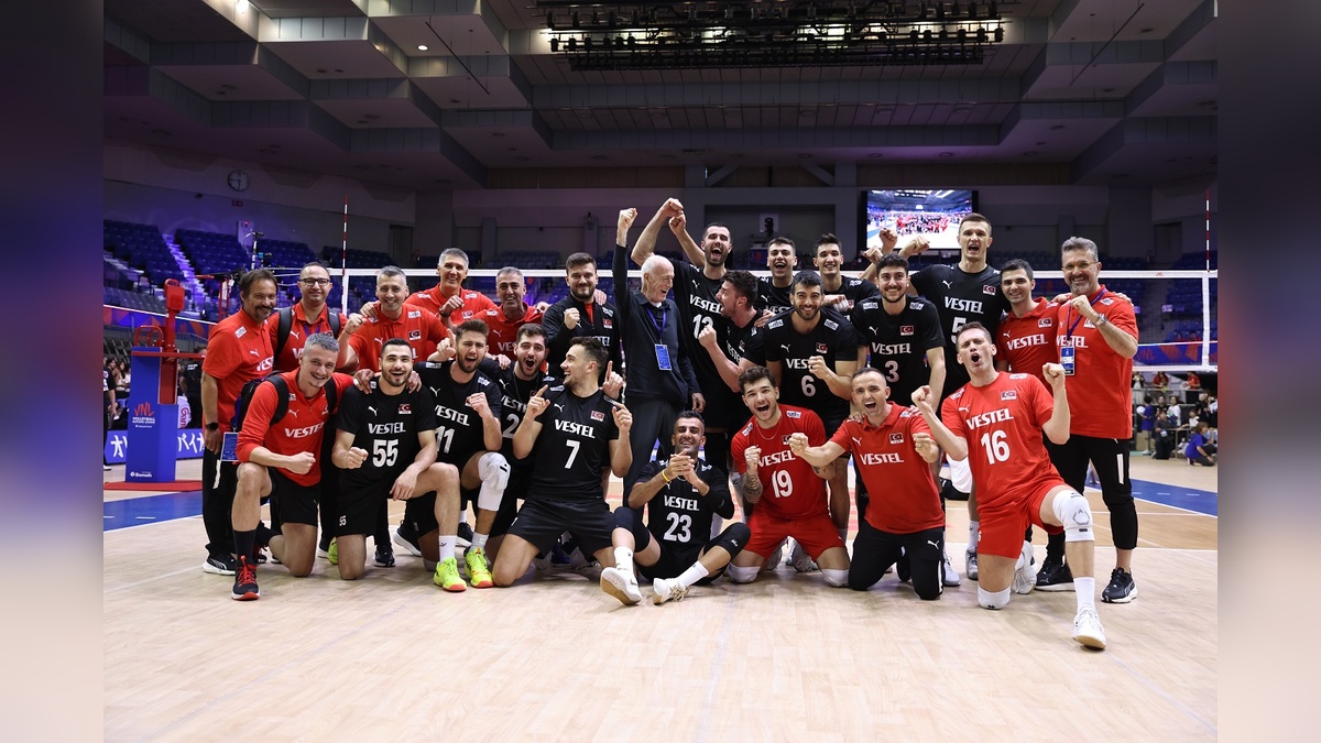 Türkiye, Almanya'yı 3-1 yendi