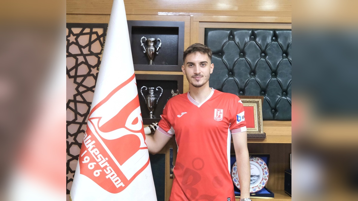Balıkesirspor, 5 oyuncuyla imza şov yaptı