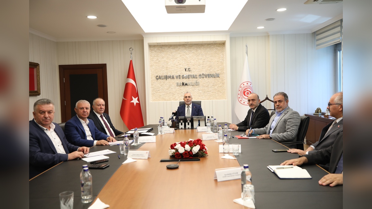 Işıkhan: Kamu işçilerine yüzde 24 zam teklifi