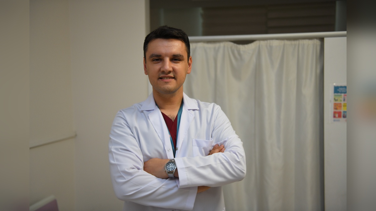 Ankara'da Uzm. Dr. Alakuş'tan hamilelere sıcak hava uyarısı: 2,5-3 litre sıvı tüketimi önerisi