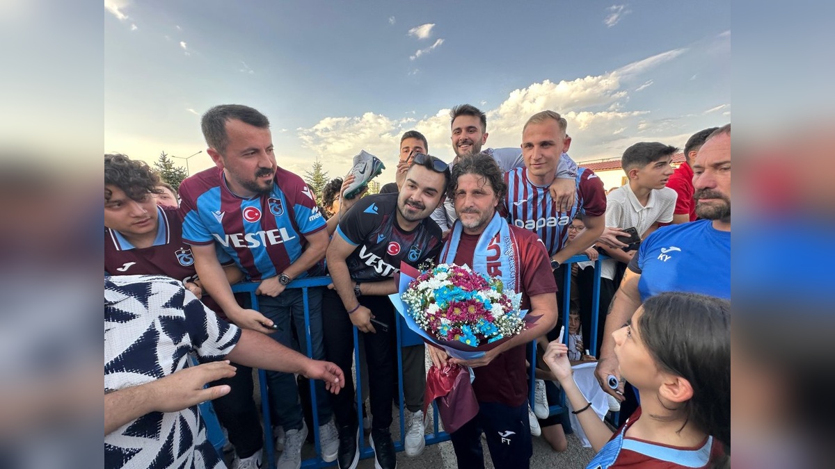 Trabzonspor, Erzurum'da taraftarlarıyla buluştu