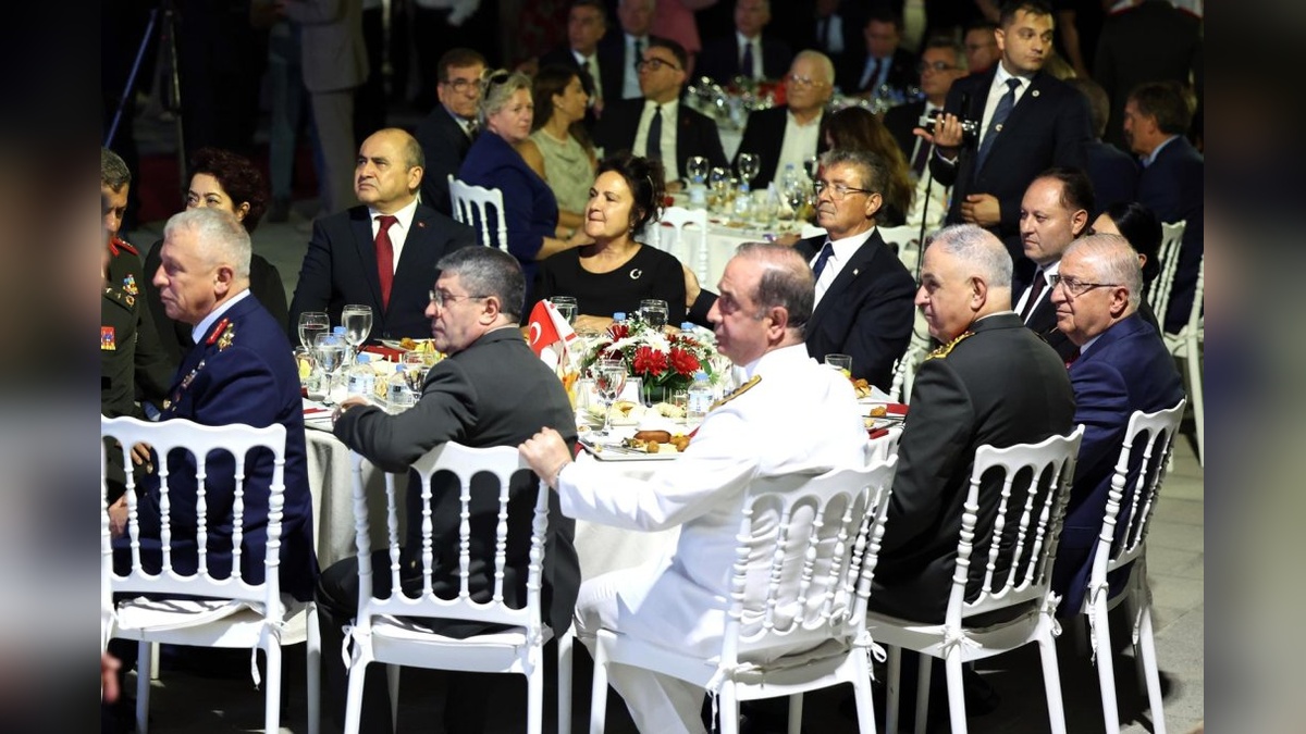 Güler, KKTC'de Mutlu Barış Harekatı resepsiyonunda