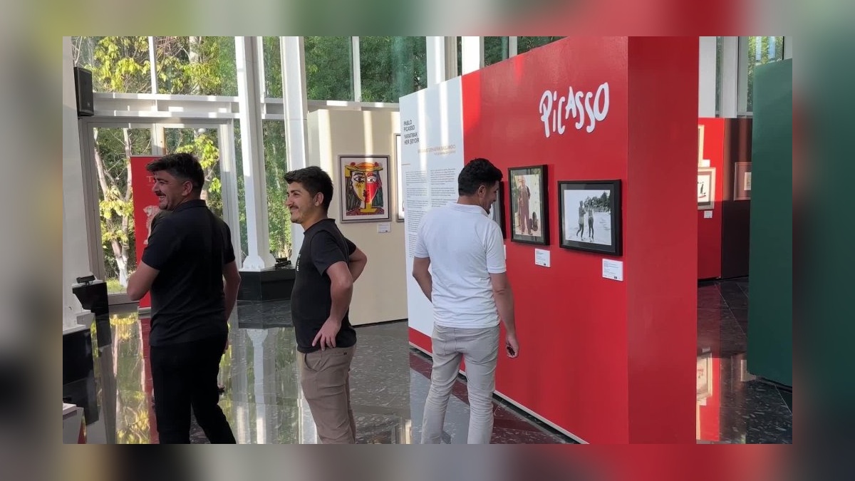Van'da Picasso sergisi büyük ilgi gördü