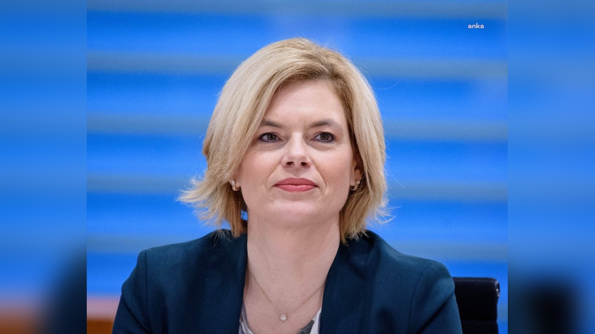 Klöckner: Bundestag'ın dijital güvenliği güçlendirilmeli