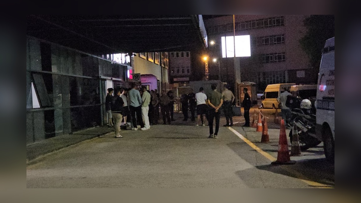 Zonguldak'ta aile düğünden dönerken bıçaklı saldırı: 3 ölü