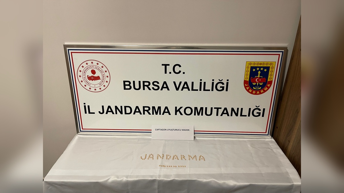 İnegöl'de uyuşturucu satıcısı yakalandı: 92 captagon hap ele geçirildi