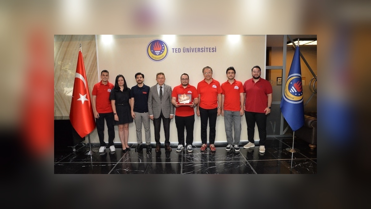 TED Üniversitesi takımı TEKNOFEST'te başarı kazandı: Üç başarılı takım arasında yer aldı