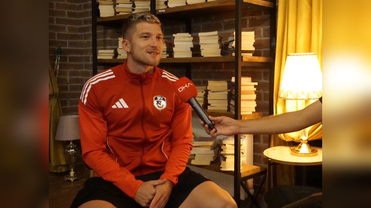 Semih Güler: Dünyanın en iyi futbolcularıyla oynamak, kendi seviyeni görmeni sağlıyor