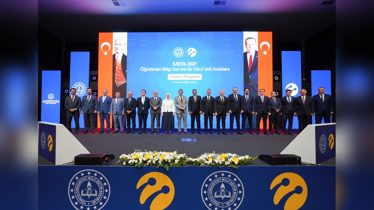 MEB ve Turkcell iş birliği: Öğretmen ve veliler için BiP üzerinden yeni iletişim servisi