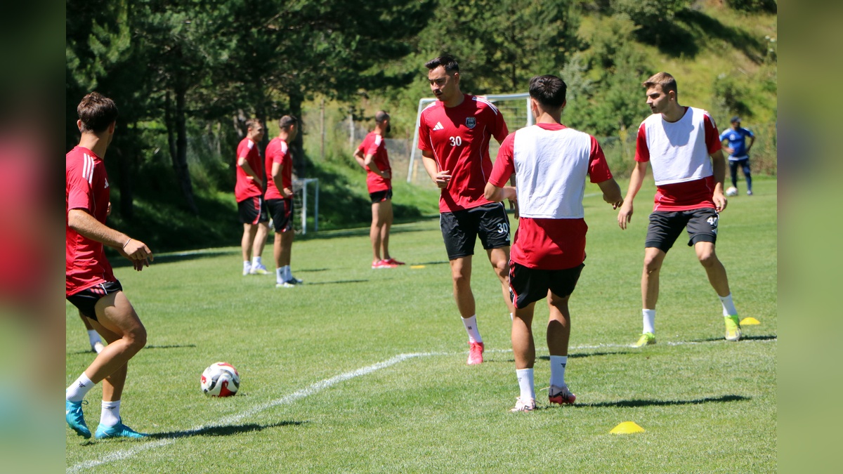 Pendikspor'da transfer çalışmaları sürüyor: Play-Off hedefi belirlendi