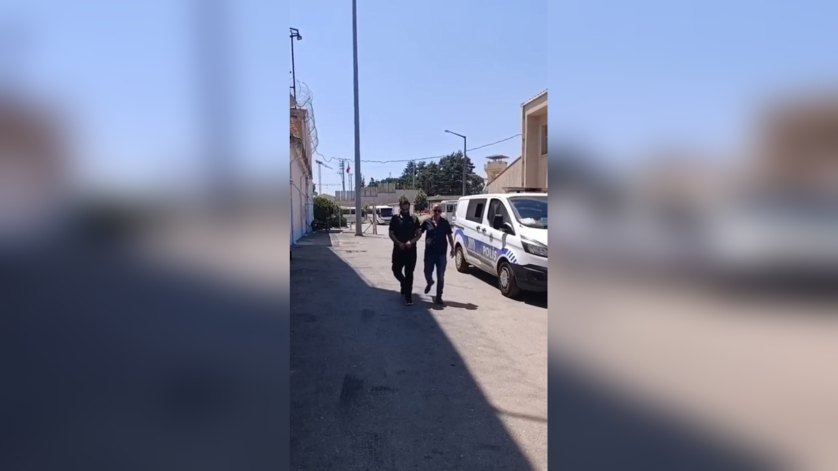 Bursa'da 42 yıl hapis cezası bulunan C.T. yakalandı