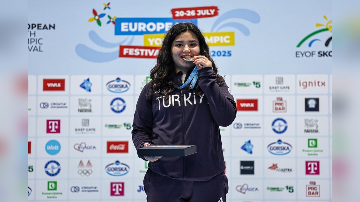 Ezginur Türkmen, EYOF 2025'te altın madalya kazandı