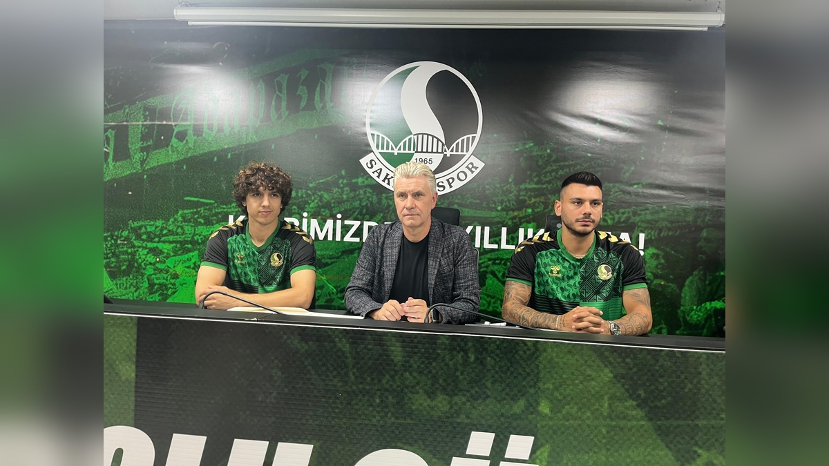 Sakaryaspor, Emre Demir ve Eren Erdoğan'ı transfer etti