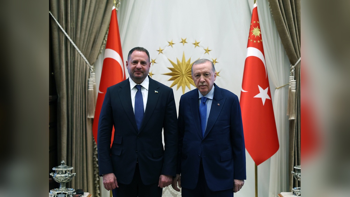 Erdoğan, Yermak'ı kabul etti