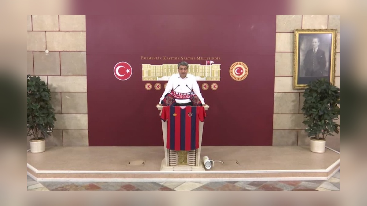 Ekmen'den Mersin İdman Yurdu İçin Acil Çağrı: '100 yıllık çınara kıymayın'