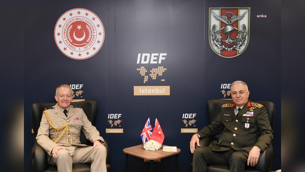 Orgeneral Gürak, Macaristan ve Birleşik Krallık Genelkurmay Başkanlarıyla görüştü
