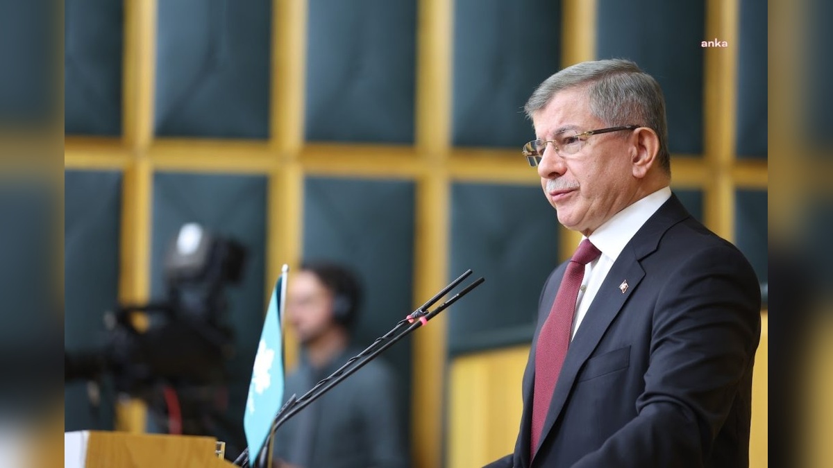 Davutoğlu'ndan Eskişehir yangını açıklaması: '11 orman işçisi 85 milyonun ortak emanetidir'