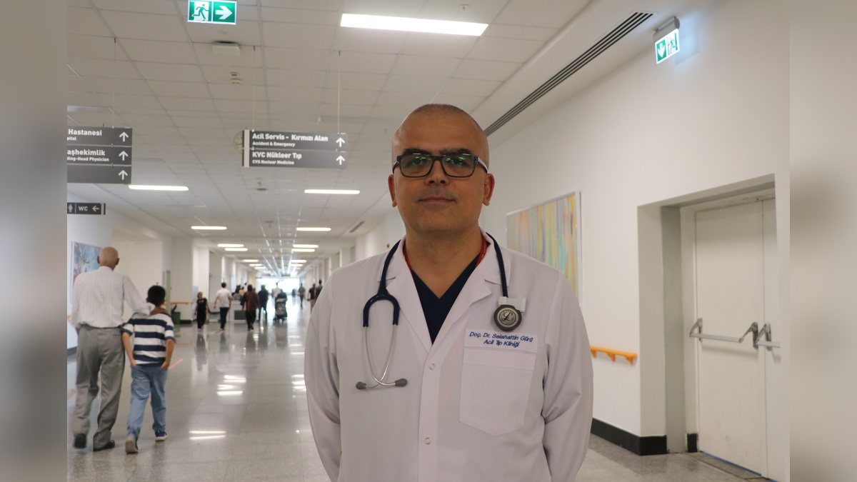 Ankara'da yılan ısırığı vakaları artıyor: Doç. Dr. Gürü, yanlış müdahalelerin tehlikelerini anlattı