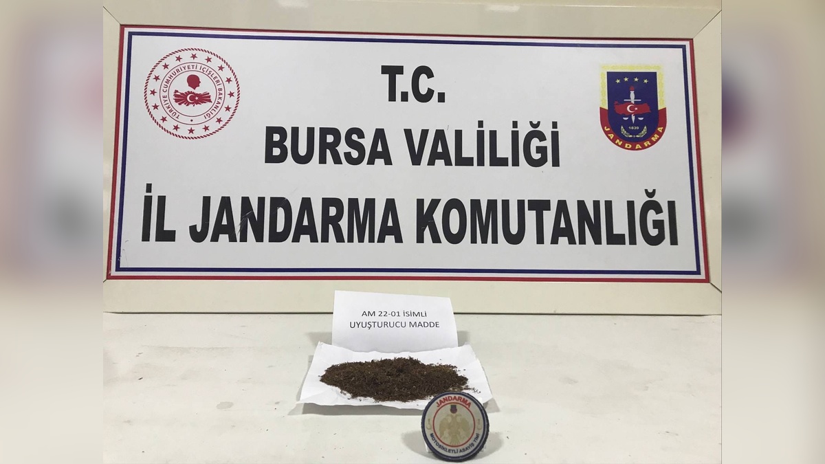 İnegöl'de jandarma, 36 gram uyuşturucuyla yakaladı