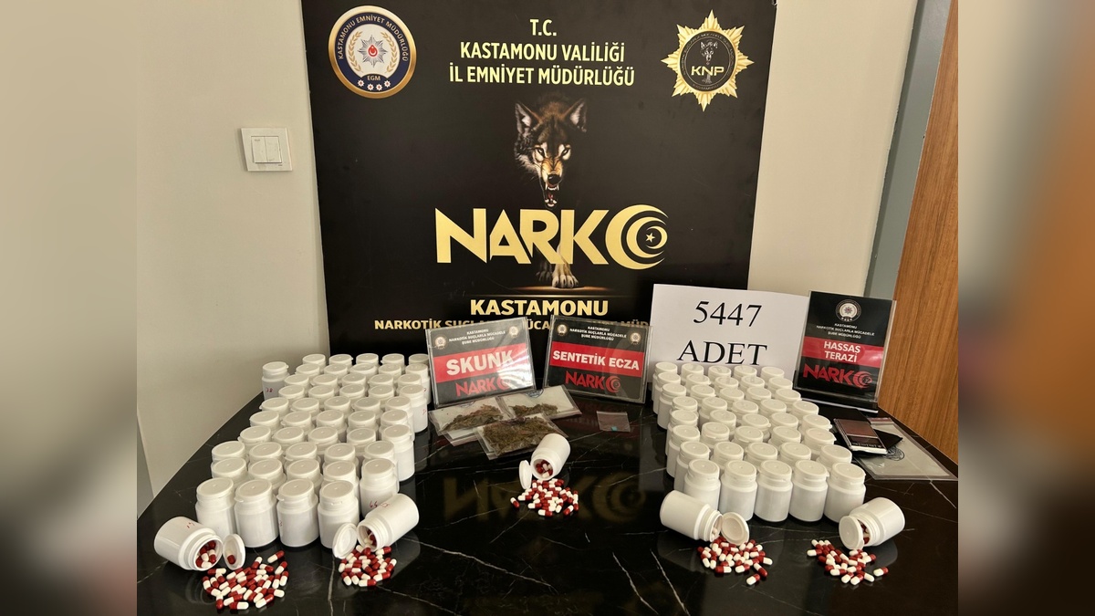 Kastamonu'da uyuşturucu operasyonu: 5 bin 447 sentetik hap ele geçirildi