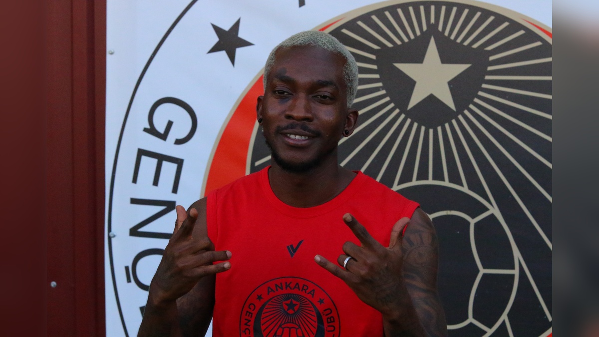 Gençlerbirliği Süper Lig'e hazır: Onyekuru, 'Futbola dönmek için buradayım' dedi