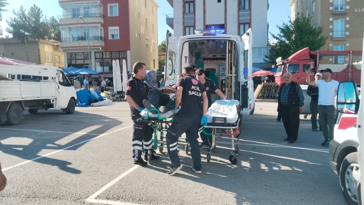 Çorum'da pazar yerinde silahlı saldırı: 8 yaralı