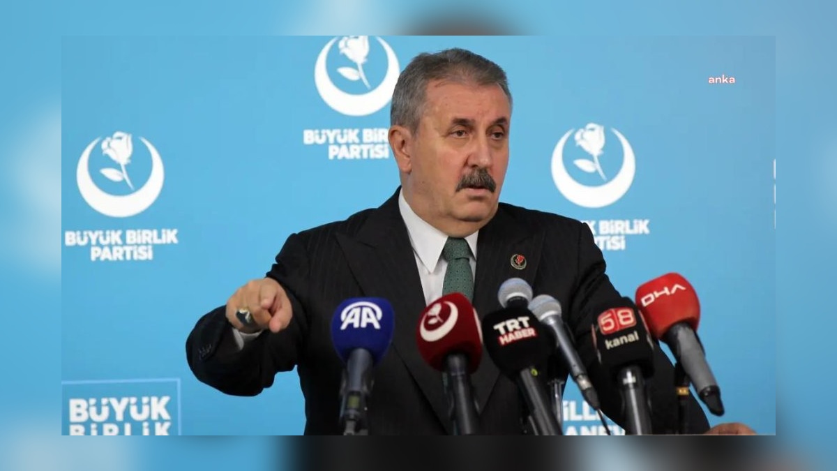 BBP Genel Başkanı Destici'den şehit erler açıklaması: 'Anlamakta güçlük çekiyoruz'