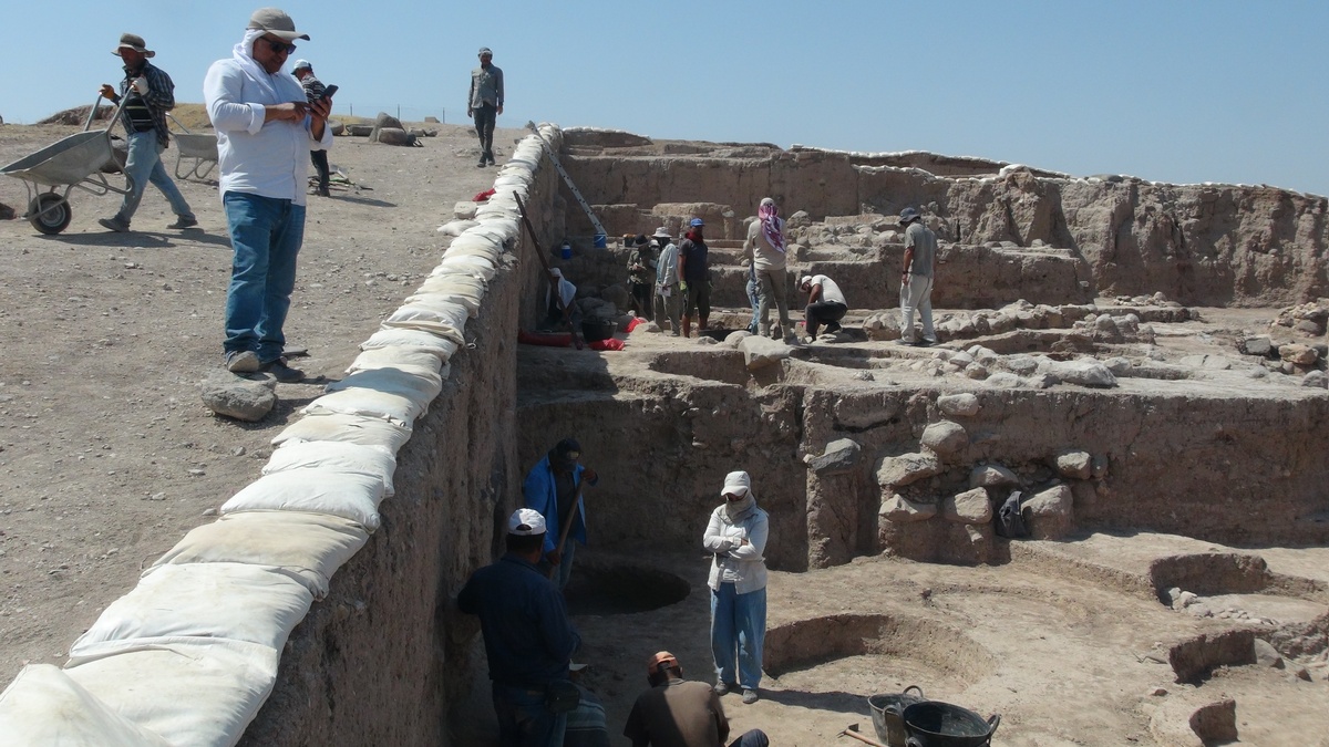 Oylum Höyük kazıları 43 derecede devam ediyor
