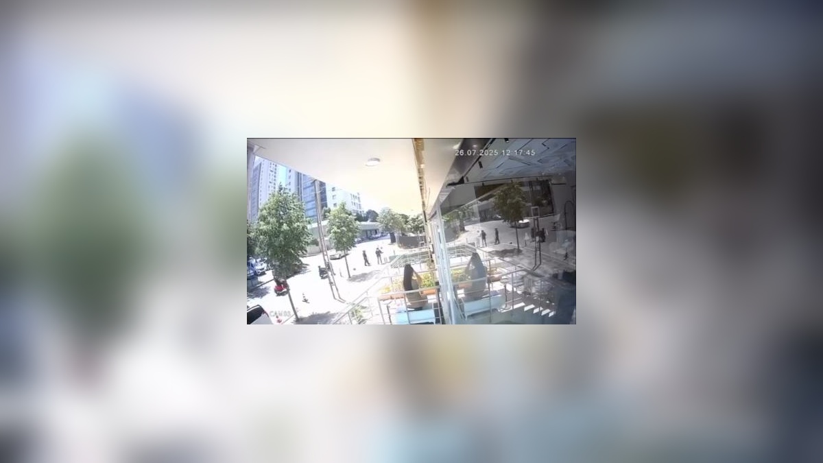Ümraniye'de sokak tartışması: Motosikletli şüpheli bacağından vurdu