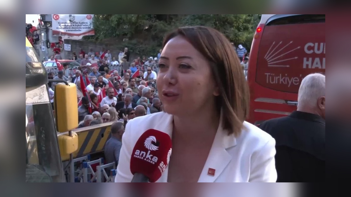 CHP'den İmamoğlu mesajı: 'Binlerce İmamoğlu sokaklarda'