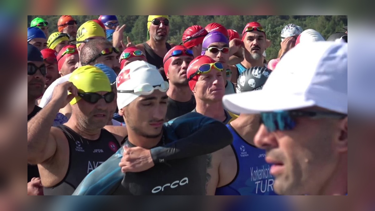 Salda Gölü'nde Tarihi Triatlon: 344 Sporcu Yarıştı