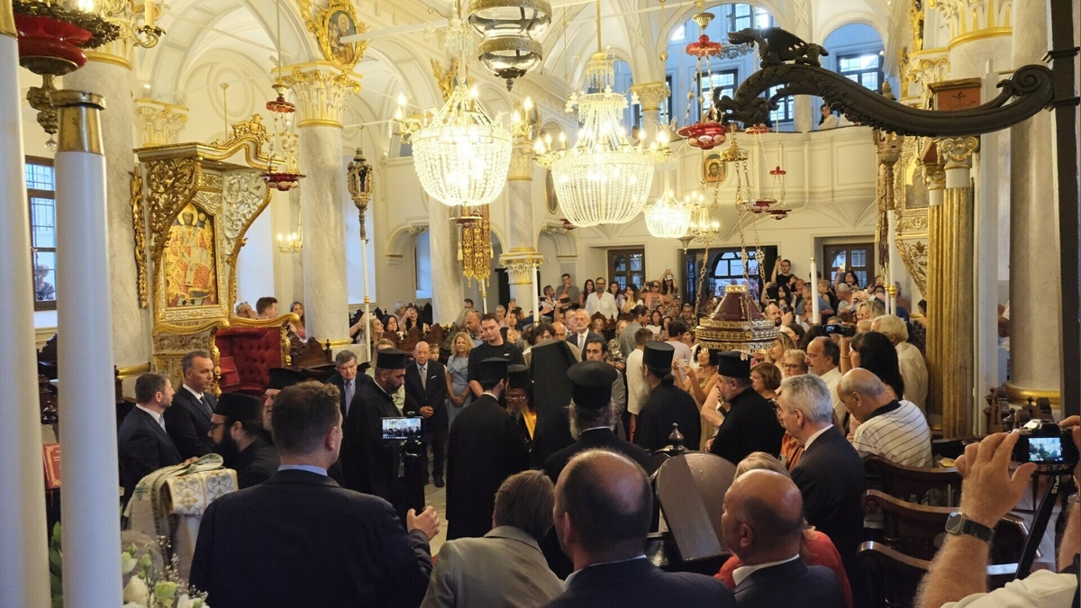 Bozcaada Meryem Ana Kilisesi yeniden ibadete açıldı