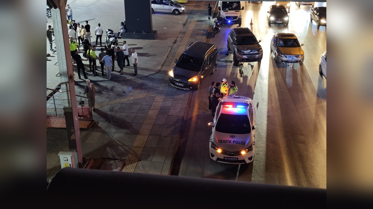 Ankara'da trafik kazası sonrası kavga: Polis havaya ateş açtı