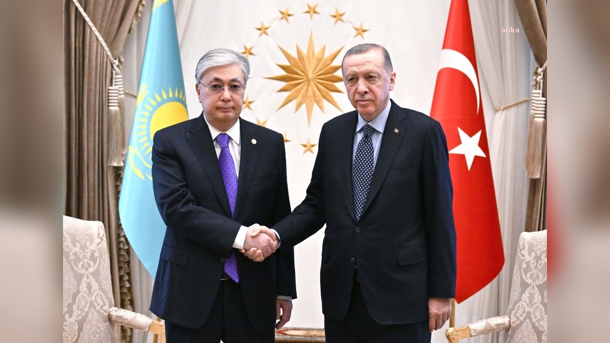 Erdoğan: Tokayev, Türkiye'de iki günlük resmi temaslarda bulunacak
