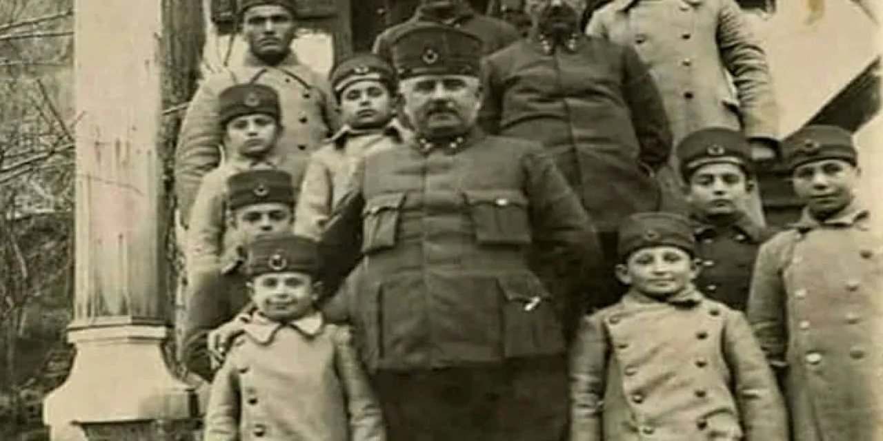 Kazım Karabekir'in kızı ve Papa Eftim'in torunu bir araya geldi