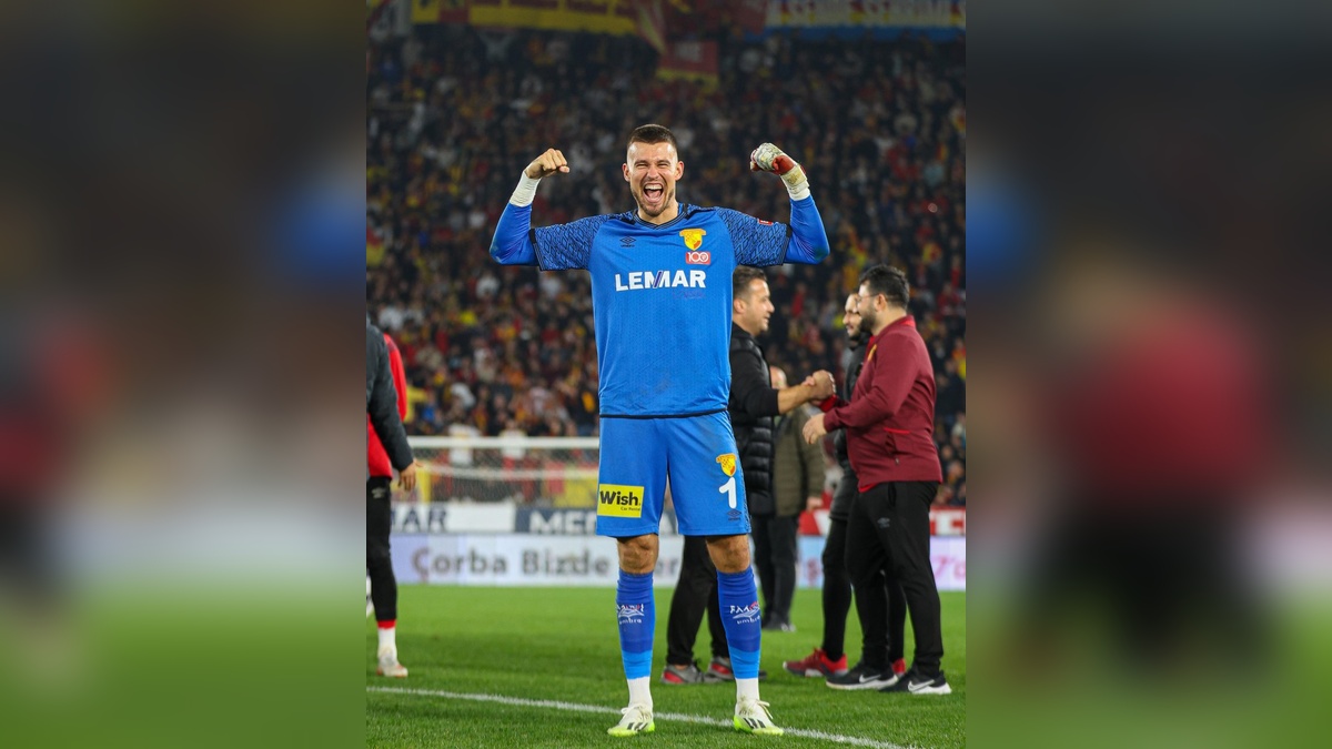 Göztepe, Mateusz Lis ile devam ediyor