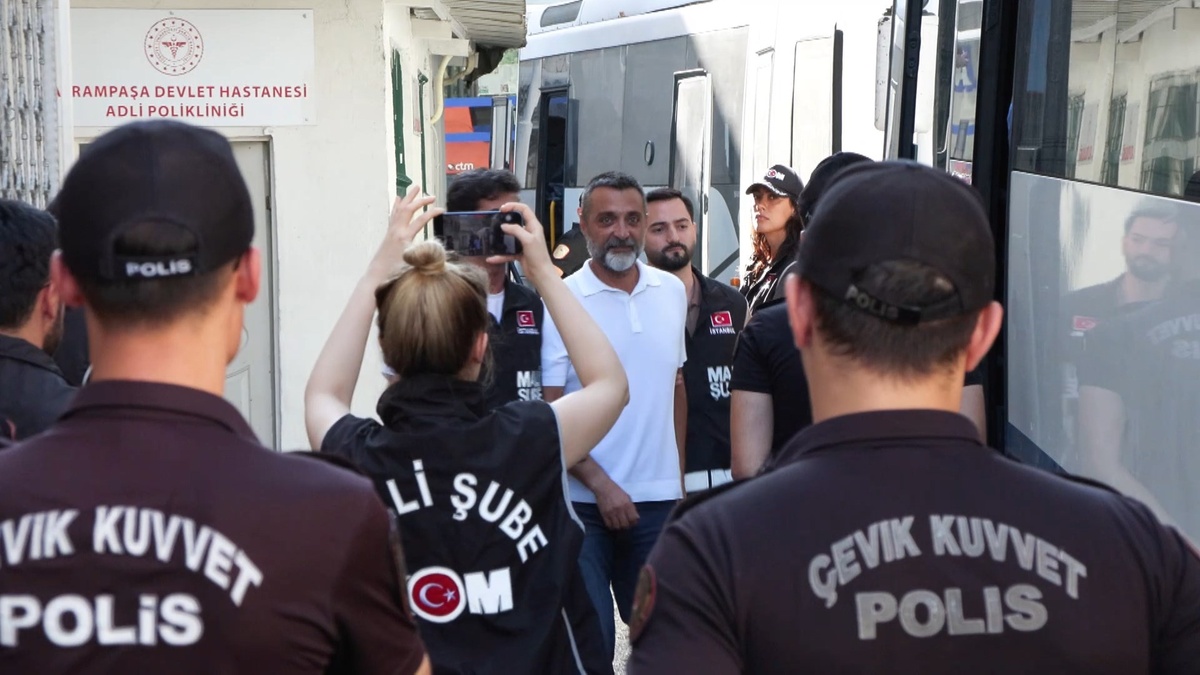 İstanbul'da Büyük Operasyon: 24 Şüpheli Gözaltında