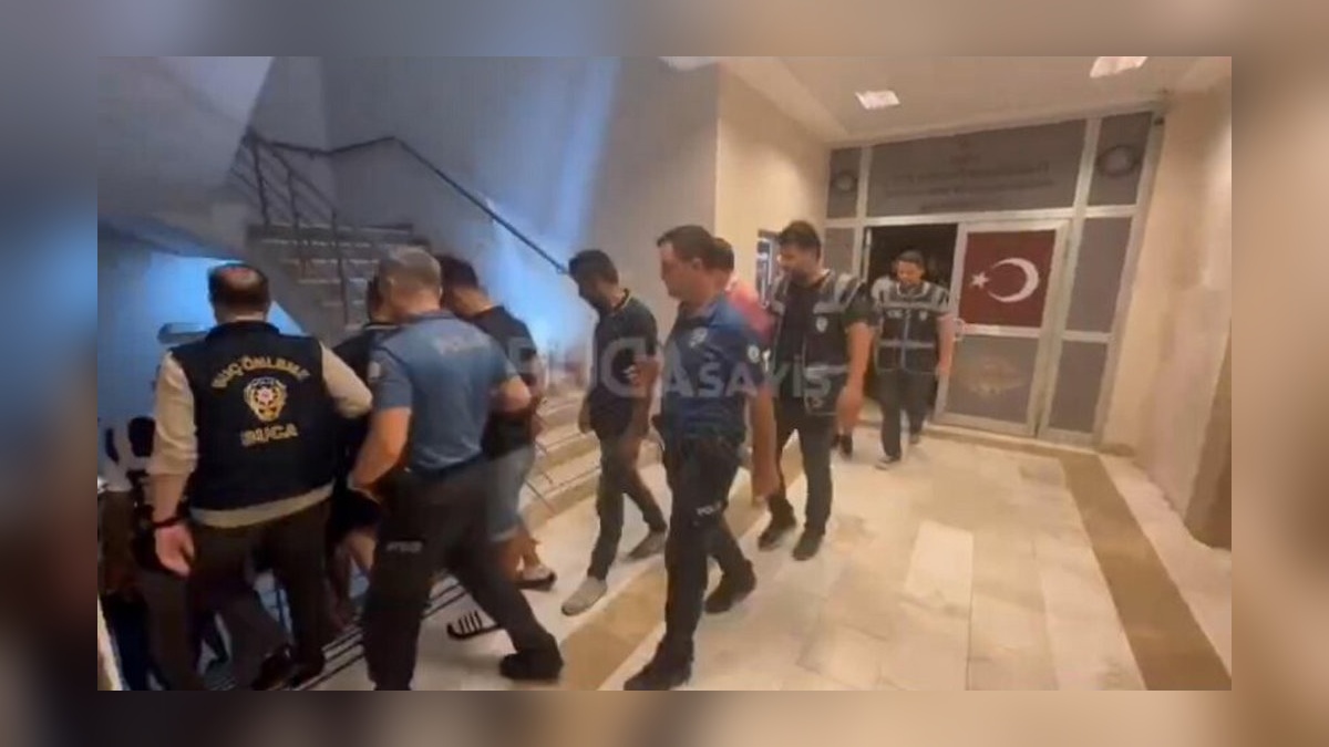 İzmir'de gemi kaptanlığı dolandırıcılığı: 9 kişi tutuklandı