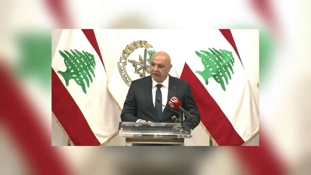 Avn: Lübnan'da silah sadece orduda olmalı