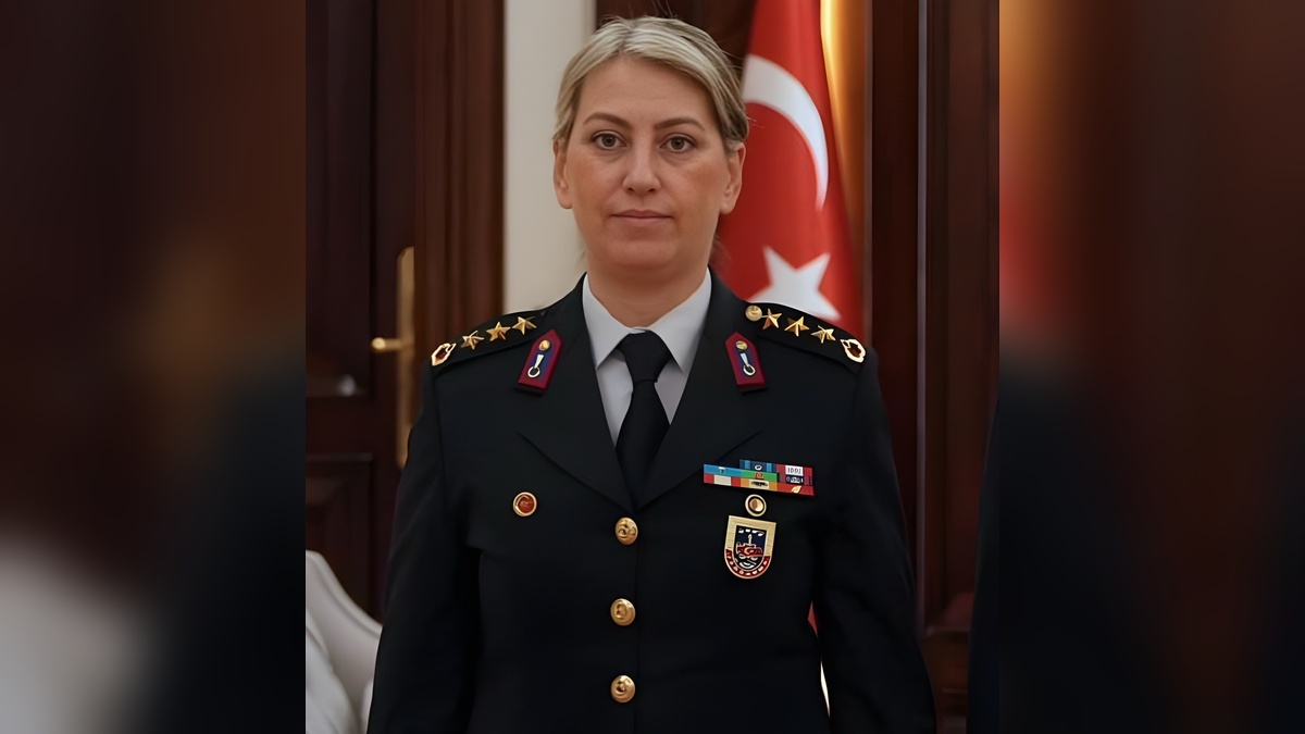 Gülden Mat Şakir tuğgeneralliğe terfi etti
