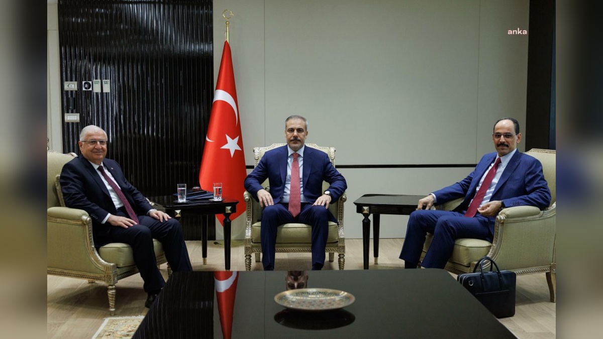 Fidan, Güler ve Kalın Dışişleri Bakanlığı'nda buluştu