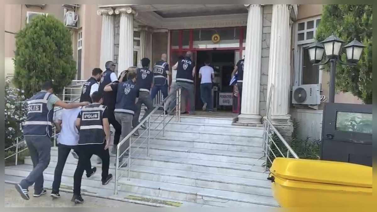 Didim'de MİT görevlisi kılığında 6 milyon 544 bin lira ve 117 bin Euro dolandırıcılık: 4 tutuklama