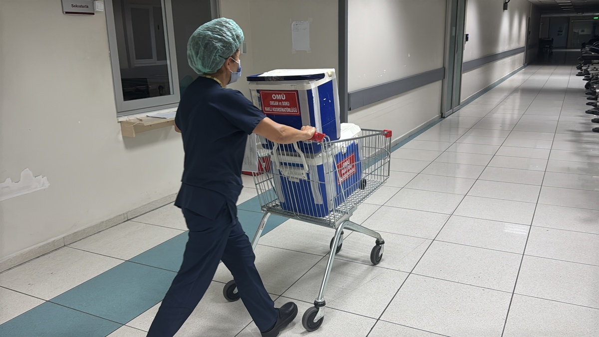Samsun'da beyin ölümü gerçekleşen genç kızın organları üç hastaya umut oldu
