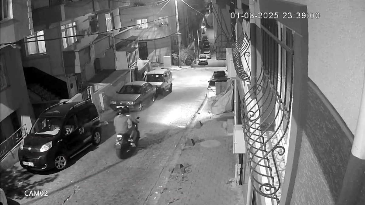 Küçükçekmece'de iki silahlı saldırı: 2 yaralı