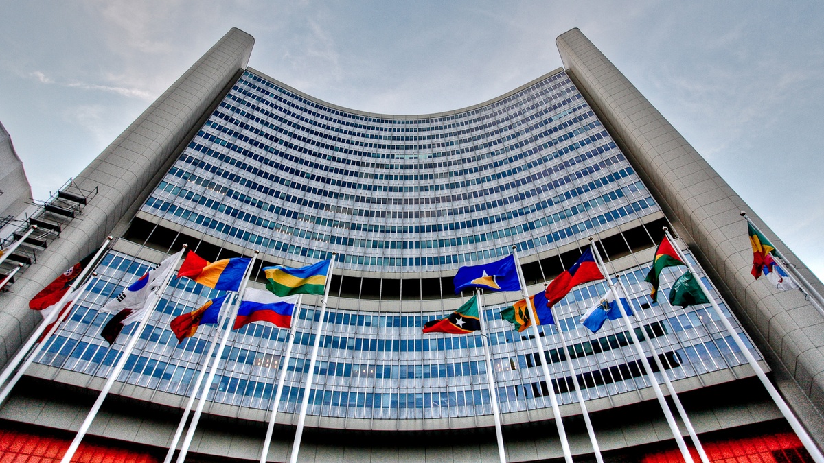 IAEA: Zaporijya Nükleer Santrali yakınlarında vurulma