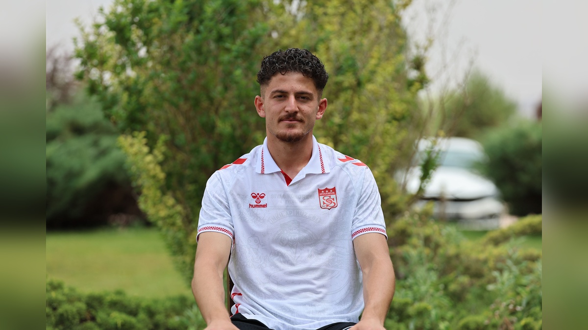 Emirhan Başyiğit: Sivasspor'u en üst seviyeye çıkarmak için mücadele edeceğiz