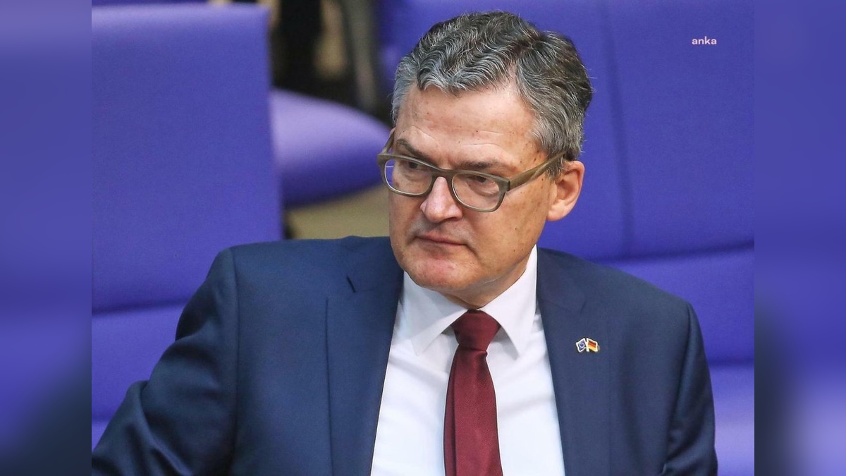 Kiesewetter: Almanya, Hamas'ın silahsızlandırılması için uluslararası inisiyatif başlatmalı
